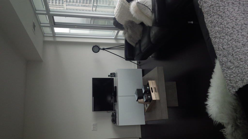 Square One Fully Furnished Suite Mississauga Phòng bức ảnh